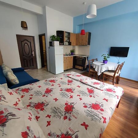 Flowers Studio Pomorie Ngoại thất bức ảnh