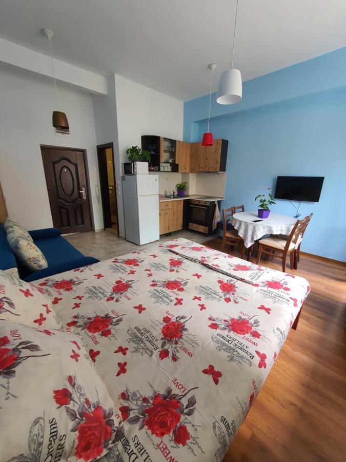 Flowers Studio Pomorie Ngoại thất bức ảnh