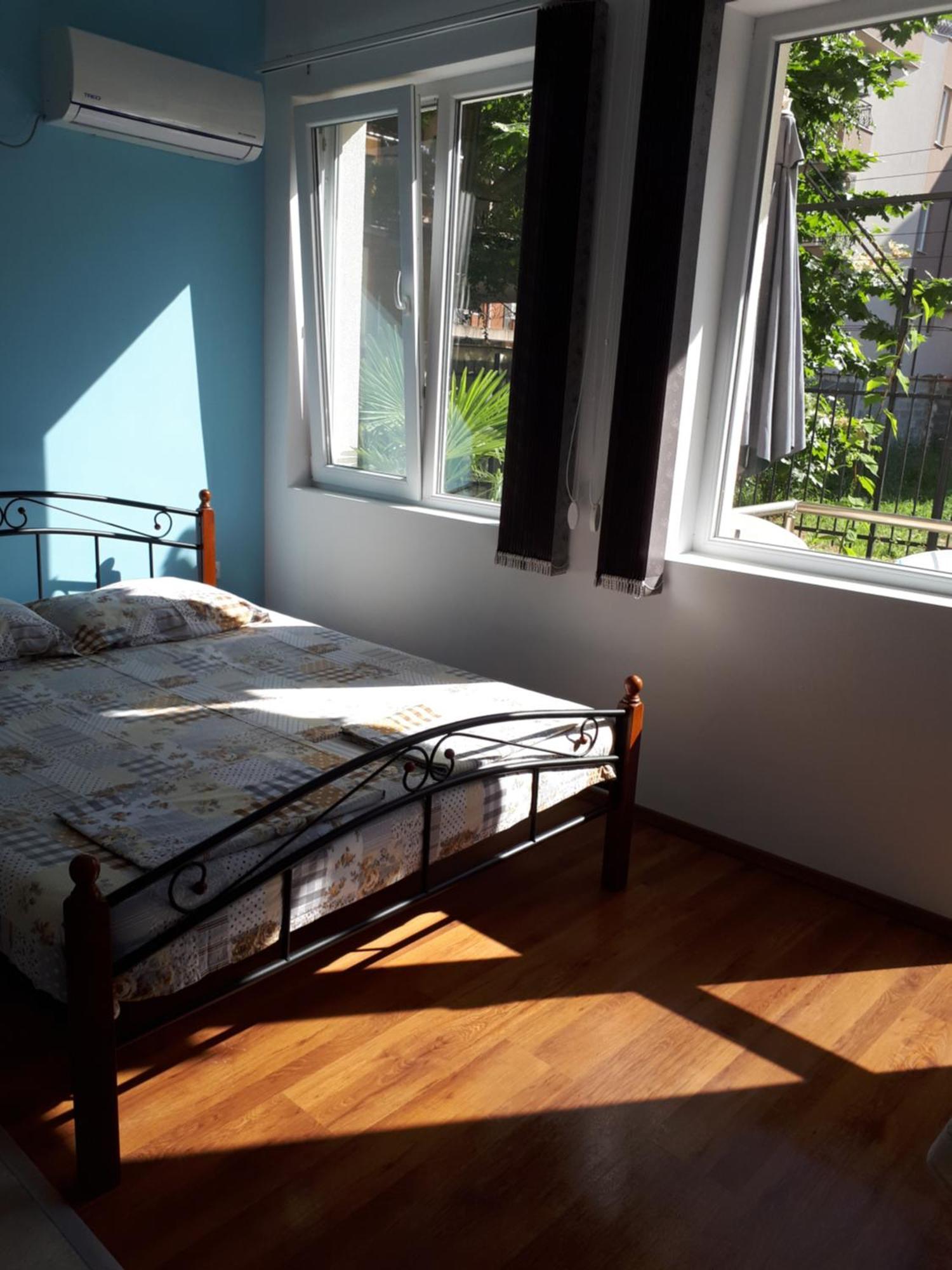 Flowers Studio Pomorie Ngoại thất bức ảnh
